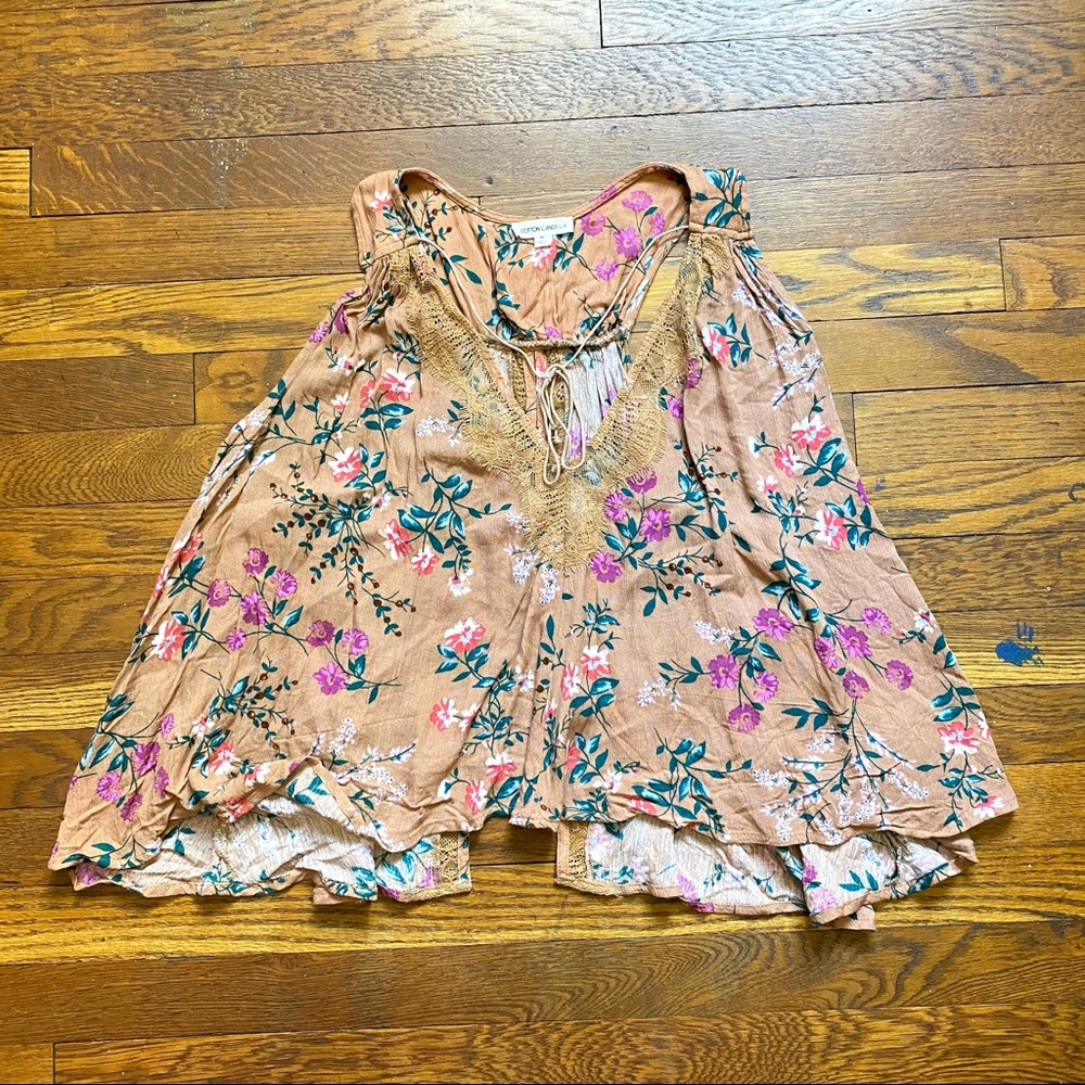 Cotton Candy LA brown floral boho open back top size medium